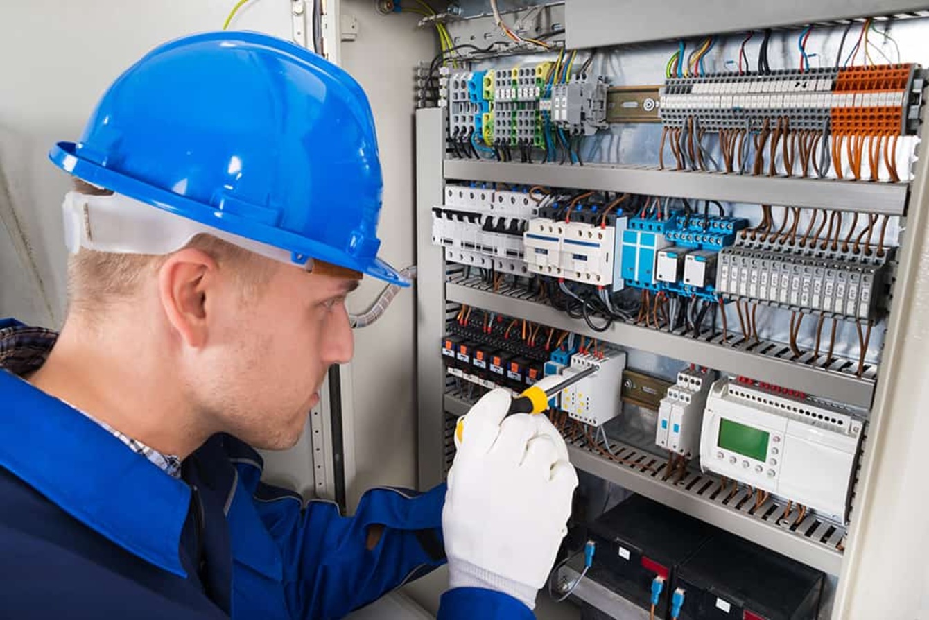 Elektroniker für Energie- und Gebäudetechnik (m/w/d) bei Elektro Emsermann in Hünstetten