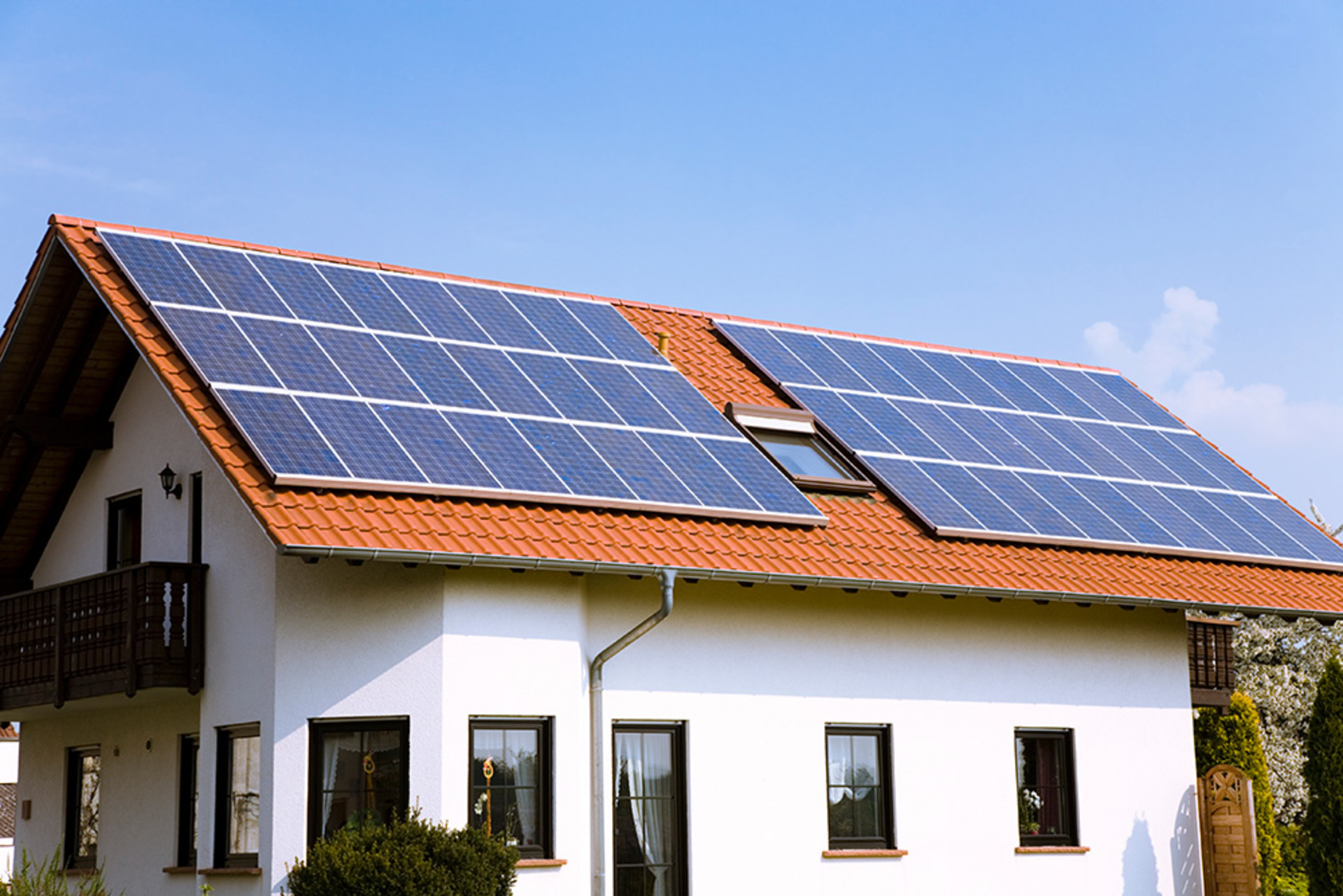 Photovoltaik bei Elektro Emsermann in Hünstetten